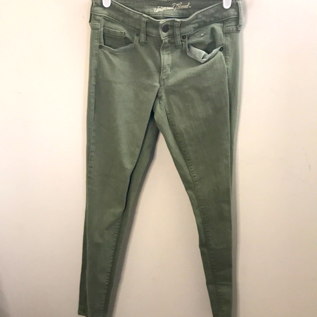 Host Pick!Universal Thread Bnwot Green Skinny Jeans Size 00/24r Brand New!